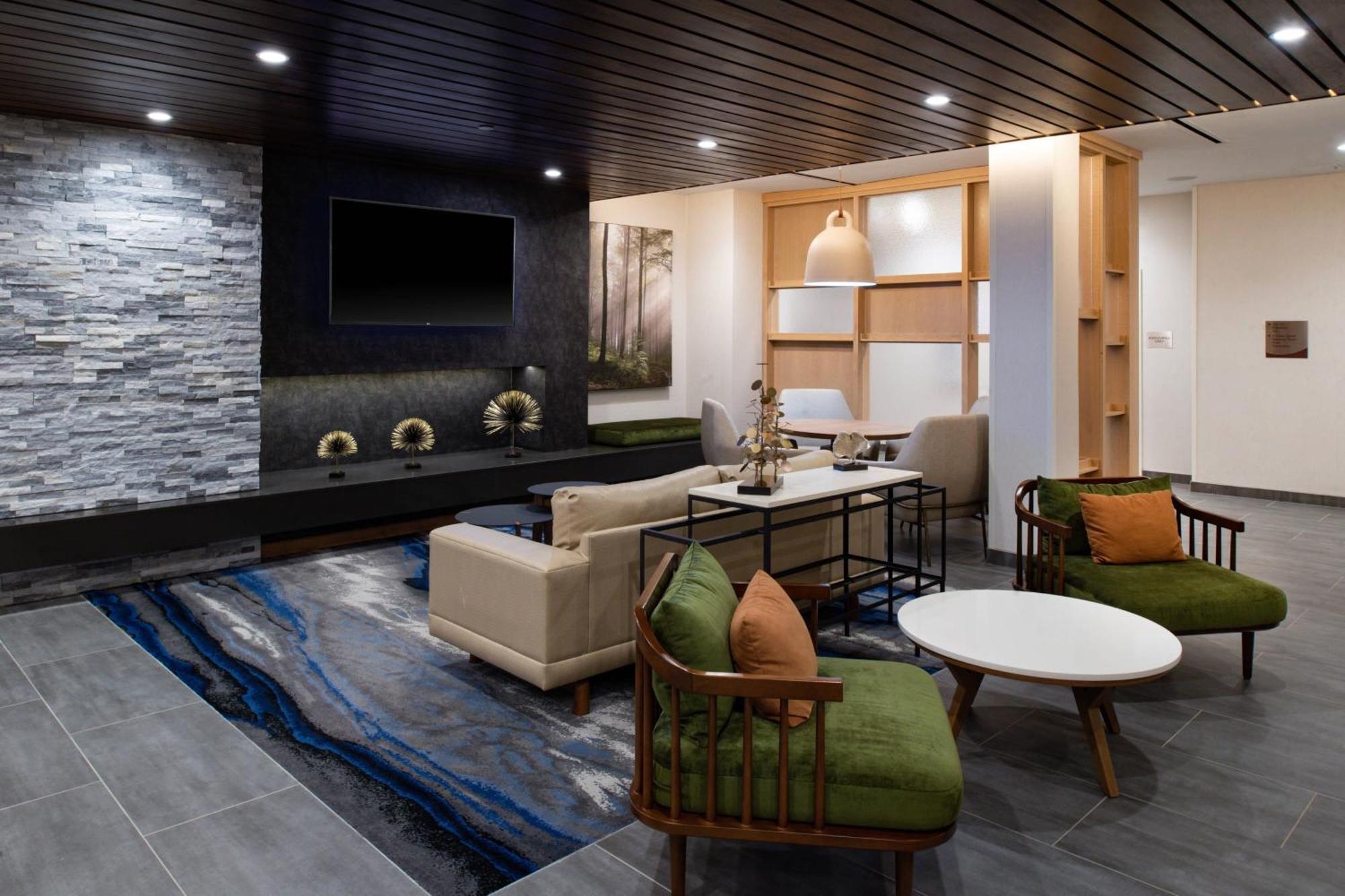Fairfield Inn & Suites By Marriott Charlotte University Research Park Eksteriør billede